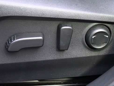 Used 2022 Subaru Outback Limited image 14