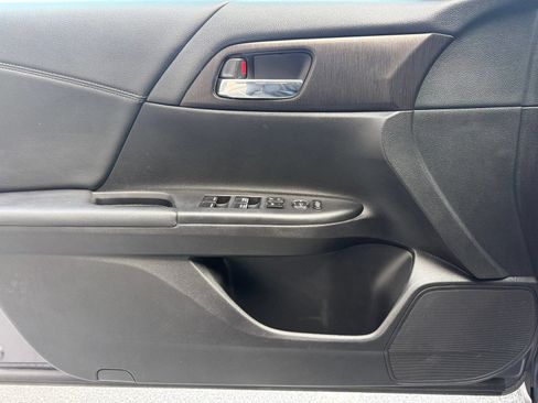 Used 2015 Honda Accord EX image 43