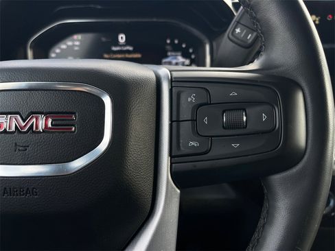 Used 2024 GMC Sierra 1500 SLE image 15