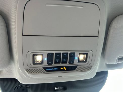 New 2025 Ford Explorer Active w/ Active Comfort Package image 24