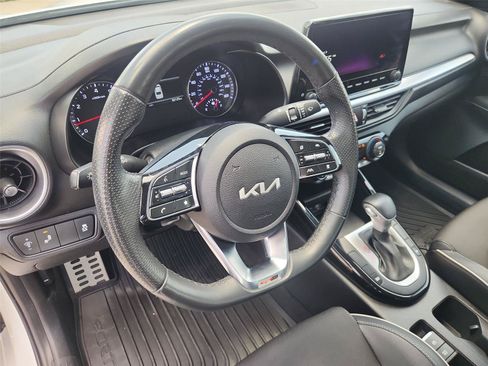 Used 2023 Kia Forte GT-Line w/ GT-Line Technology Package FWD image 10