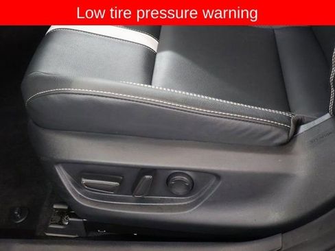 Used 2025 Toyota Camry SE image 15