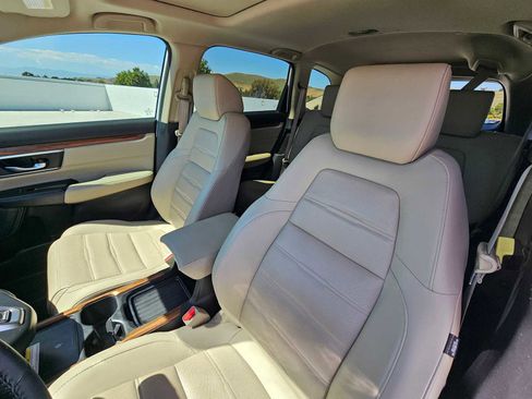 Used 2021 Honda CR-V Touring image 21
