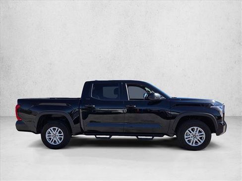 Used 2025 Toyota Tundra SR5 AWD/4WD image 4
