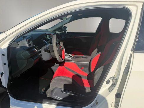 Used 2021 Honda Civic Type R image 25