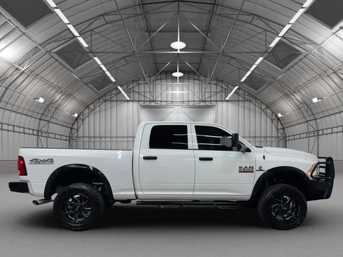 Used 2018 RAM 2500 Tradesman w/ Chrome Appearance Group image 7