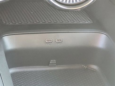 Used 2025 Chevrolet Blazer EV LT image 20