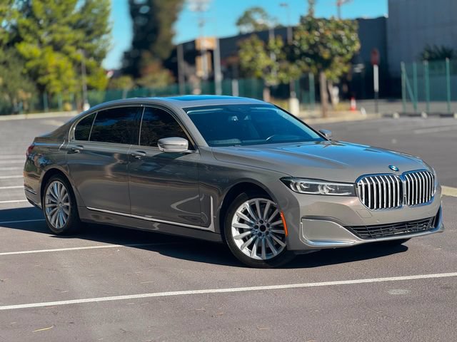 Used 2020 BMW 740i RWD image 19