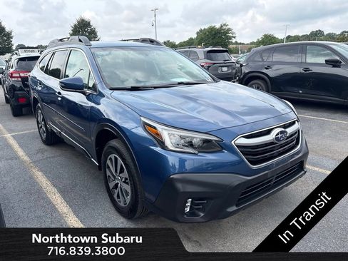 Used 2022 Subaru Outback Premium AWD/4WD image 1