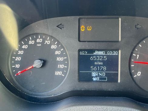 Used 2019 Mercedes-Benz Sprinter 170 image 18