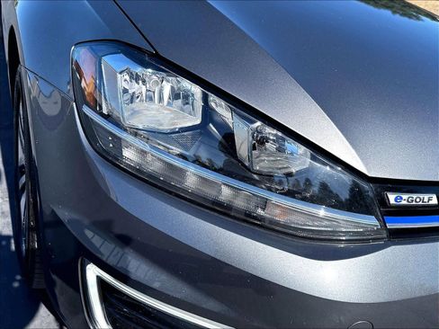 Used 2019 Volkswagen e-Golf SE w/ Driver Assistance Package FWD image 31