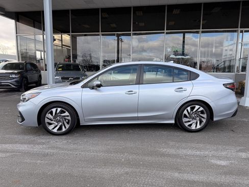 Certified 2025 Subaru Legacy Limited image 2