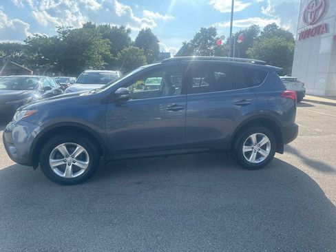 Used 2013 Toyota RAV4 XLE AWD/4WD image 3