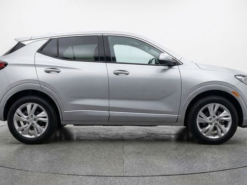 Used 2025 Buick Encore GX Preferred image 11