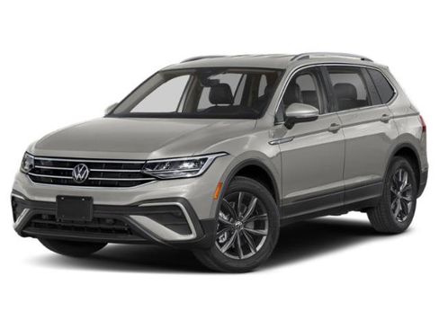Used 2023 Volkswagen Tiguan SE w/ Panoramic Sunroof Package FWD image 1