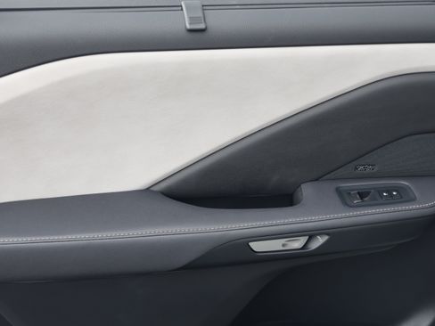 Certified 2026 Lexus TX 350 AWD w/ Technology Package image 37