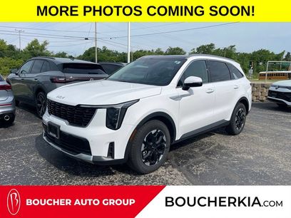 Certified 2025 Kia Sorento S w/ Panoramic Sunroof Package