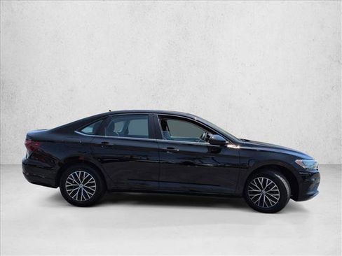 Used 2021 Volkswagen Jetta S FWD image 4