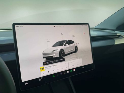 Used 2025 Tesla Model 3 Performance AWD/4WD image 18
