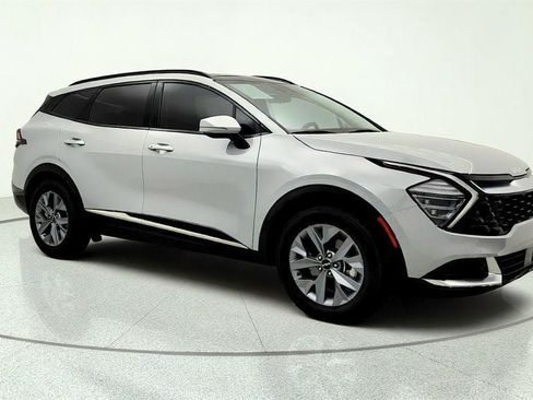 Used 2025 Kia Sportage SX FWD image 3