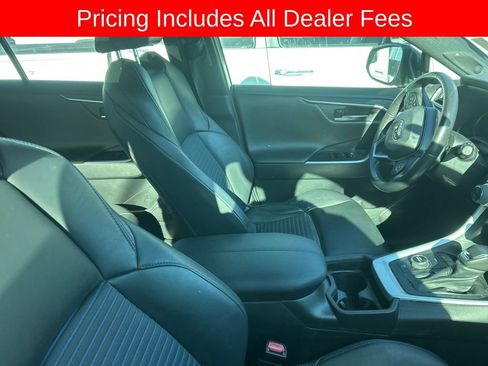 Used 2021 Toyota RAV4 XSE w/ XSE Grade Weather Package AWD/4WD image 4