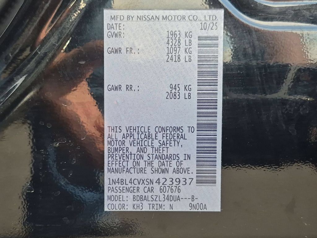Used 2025 Nissan Altima 2.5 SR FWD image 35