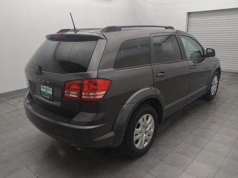 Used 2018 Dodge Journey SE w/ Popular Equipment Group FWD image 9
