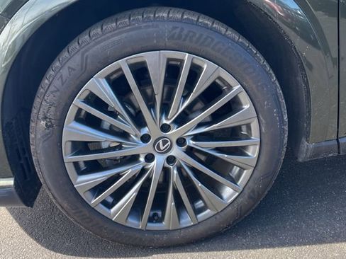 Used 2023 Lexus RX 350 w/ Accessory Package (Z1) image 5