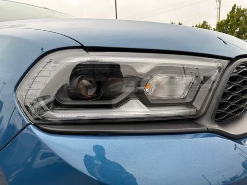 Used 2025 Dodge Durango GT AWD/4WD image 9