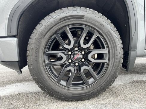 Used 2021 GMC Sierra 1500 Elevation w/ Preferred Package image 2