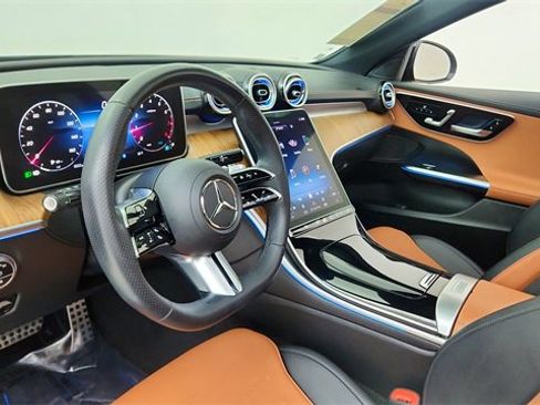Used 2023 Mercedes-Benz C 300 Sedan image 18