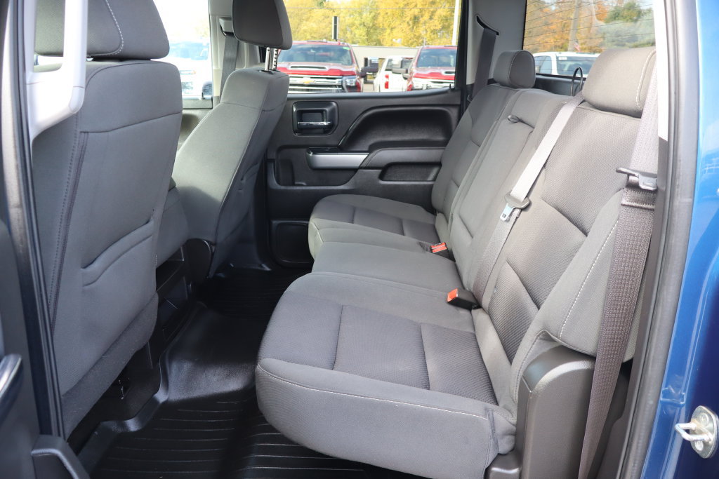 Used 2017 Chevrolet Silverado 1500 LT w/ All Star Edition AWD/4WD image 18