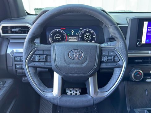 Used 2024 Toyota Tacoma TRD Sport RWD image 19