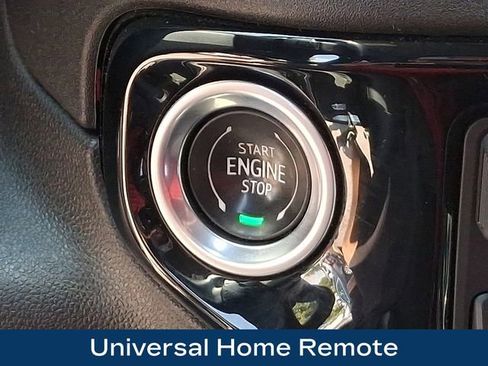 Used 2023 Chevrolet Silverado 1500 RST AWD/4WD image 19