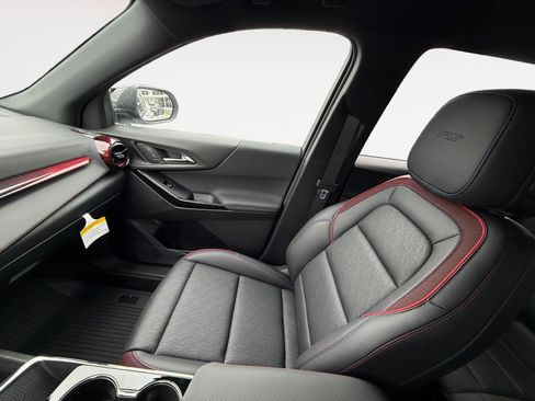 New 2026 Chevrolet Equinox RS w/ Convenience Package III image 14