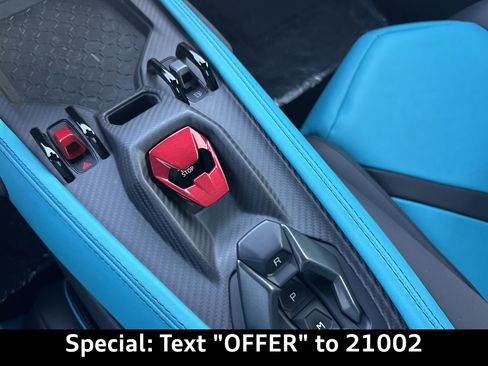 Used 2024 Lamborghini Revuelto Base image 15