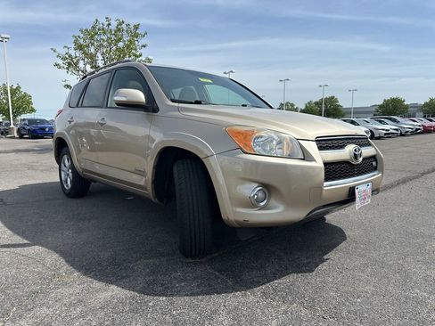 Used 2009 Toyota RAV4 Limited AWD/4WD image 15