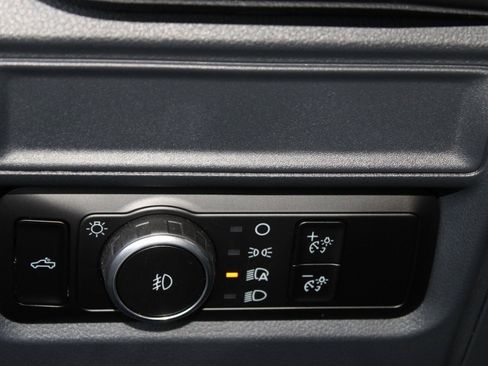 Used 2024 Ford F150 STX image 25