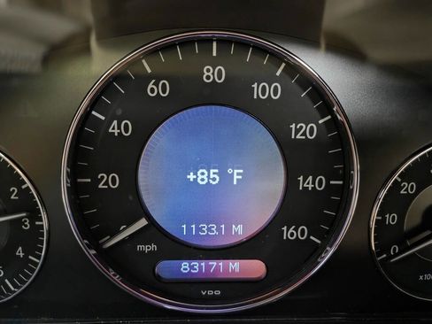 Used 2008 Mercedes-Benz CLK 350 Cabriolet image 30