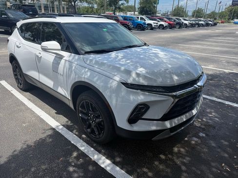 Certified 2024 Chevrolet Blazer LT FWD image 5
