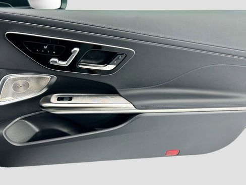 Certified 2026 Mercedes-Benz CLE 300 4MATIC Coupe image 24
