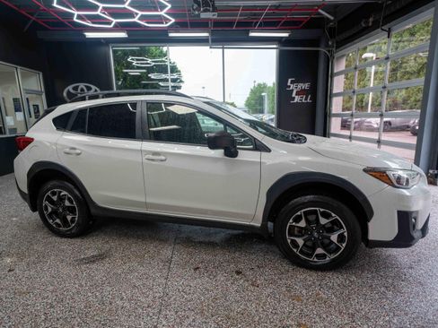 Used 2020 Subaru Crosstrek 2.0i AWD/4WD image 5