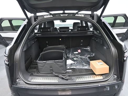 New 2026 Land Rover Range Rover Velar Dynamic SE AWD/4WD image 14
