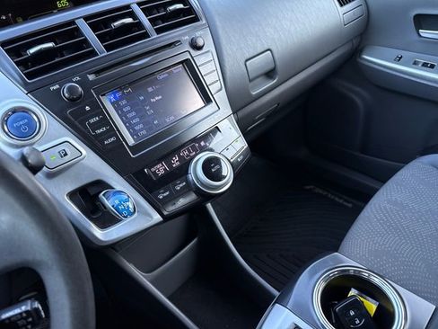 Used 2013 Toyota Prius V Three image 25
