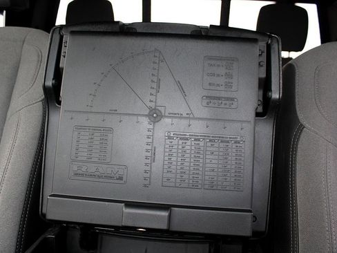 Used 2022 RAM 3500 Big Horn w/ Level C Equiment Group image 15