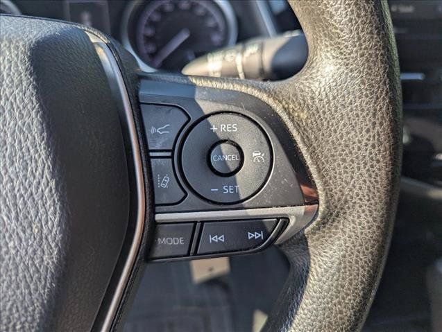 Used 2022 Toyota Camry LE FWD image 15