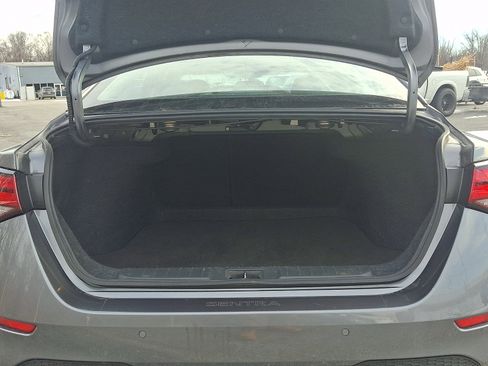 Used 2020 Nissan Sentra SV image 30