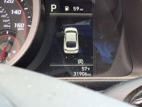 Certified 2023 Hyundai Elantra SE FWD image 14