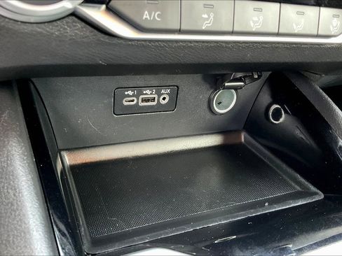 Used 2024 Nissan Altima 2.5 SV image 28