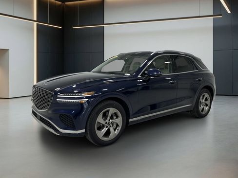 Certified 2026 Genesis GV70 2.5T Advanced AWD/4WD image 1